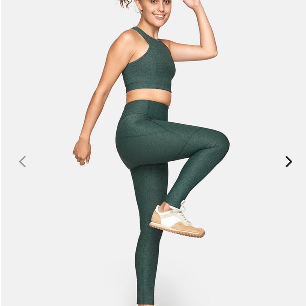 NWT OV 7/8 Warmup leggings